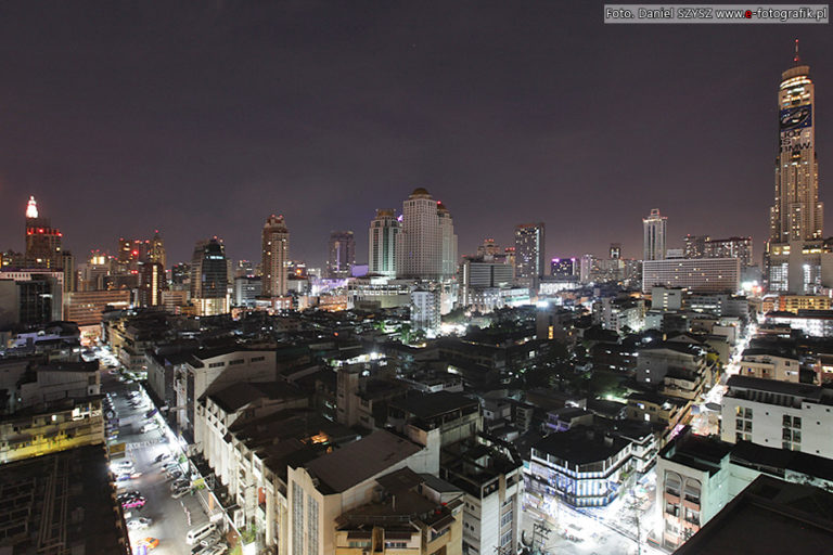 Bangkok nocą – przejażdżka tuk tukiem