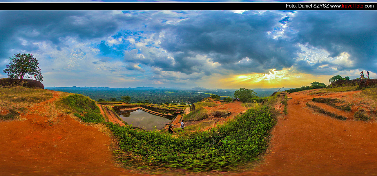 Sigiriya-Sri-lanka-szysz-góra-wakacje-szczyt-zachód-słońca