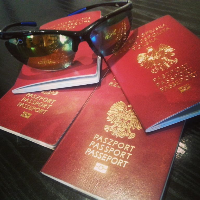 Planujesz wakacje – sprawdź paszport