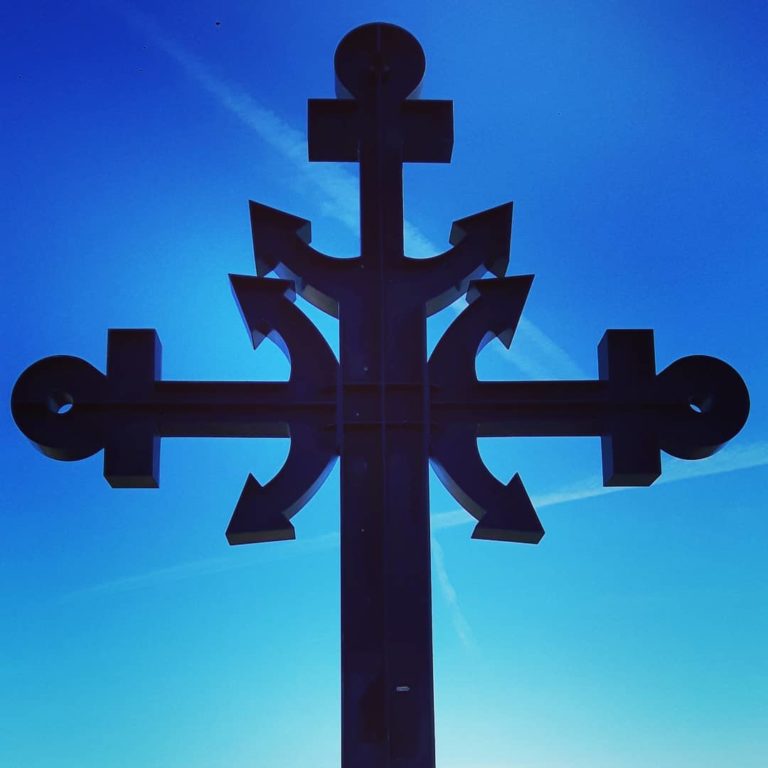 REWA – Krzyż poświęcony ofiarom morza